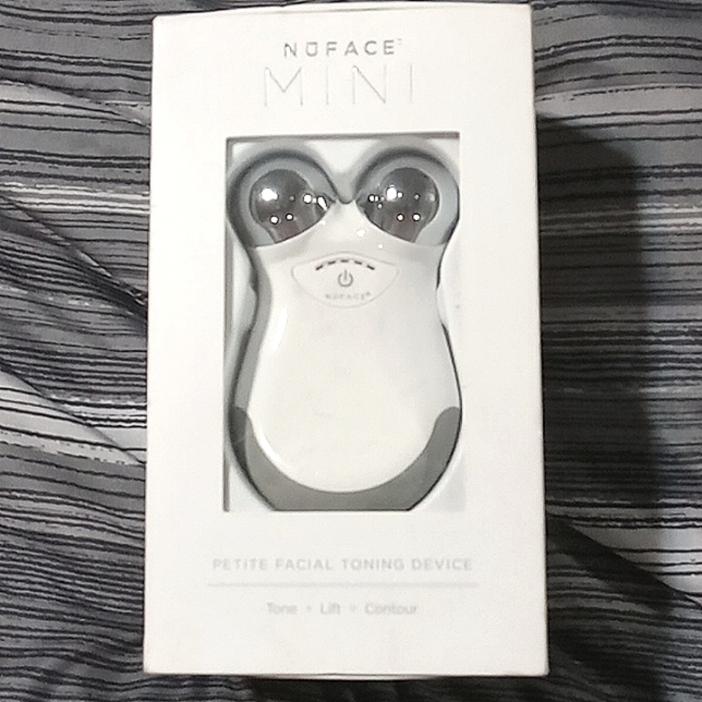 NuFMini Petite Facial Toning Device + Hydrating Leave-on Gel Primer